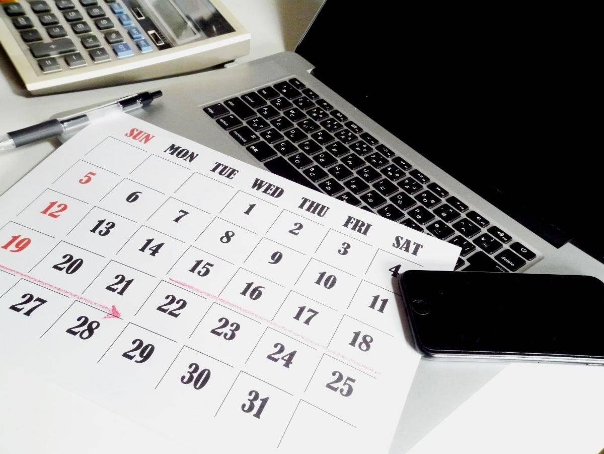 リフォームの繁忙期はいつ？スケジュールと依頼成功のコツ