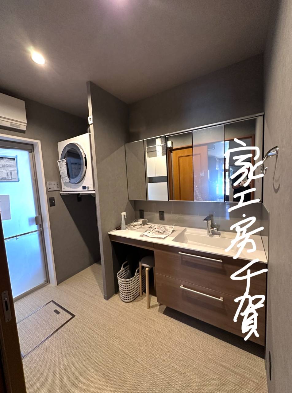 施工事例　浴室、洗面脱衣場改装　スッキリ、収納量増、快適便利にするリフォーム