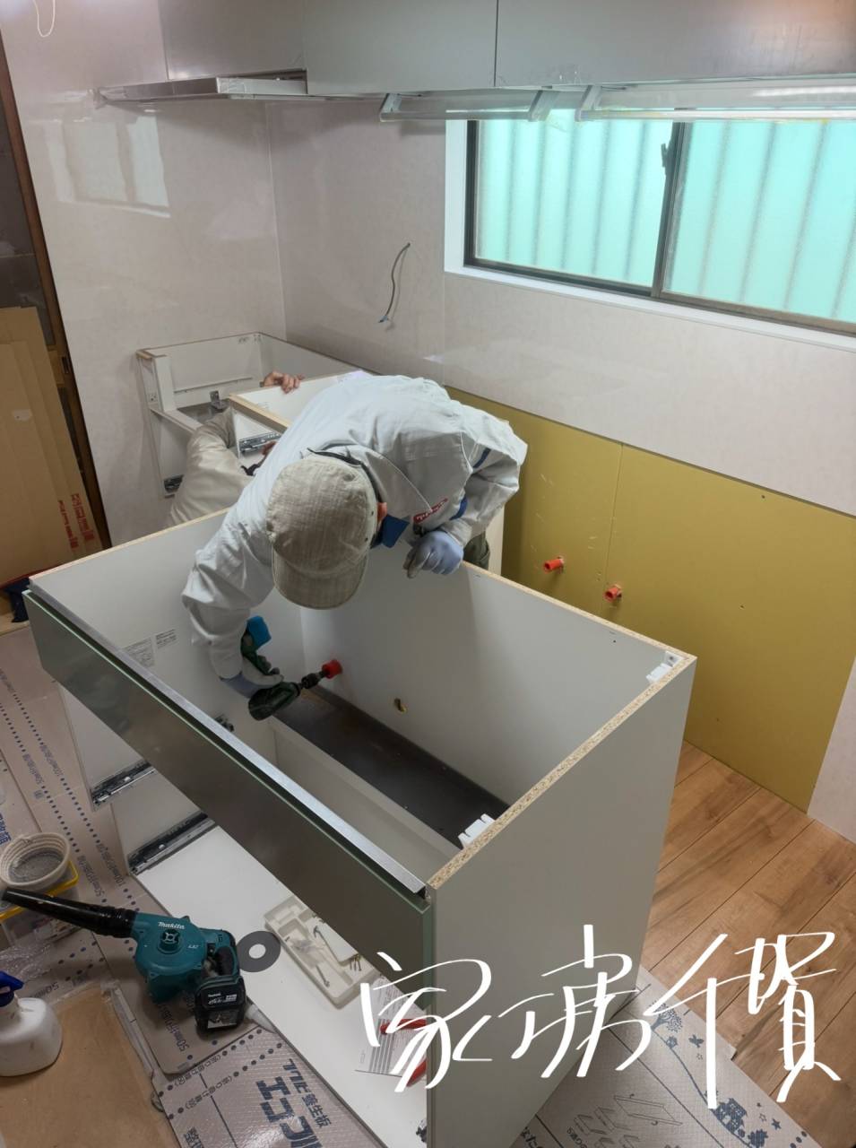 施工風景　システムキッチン改装リフォーム