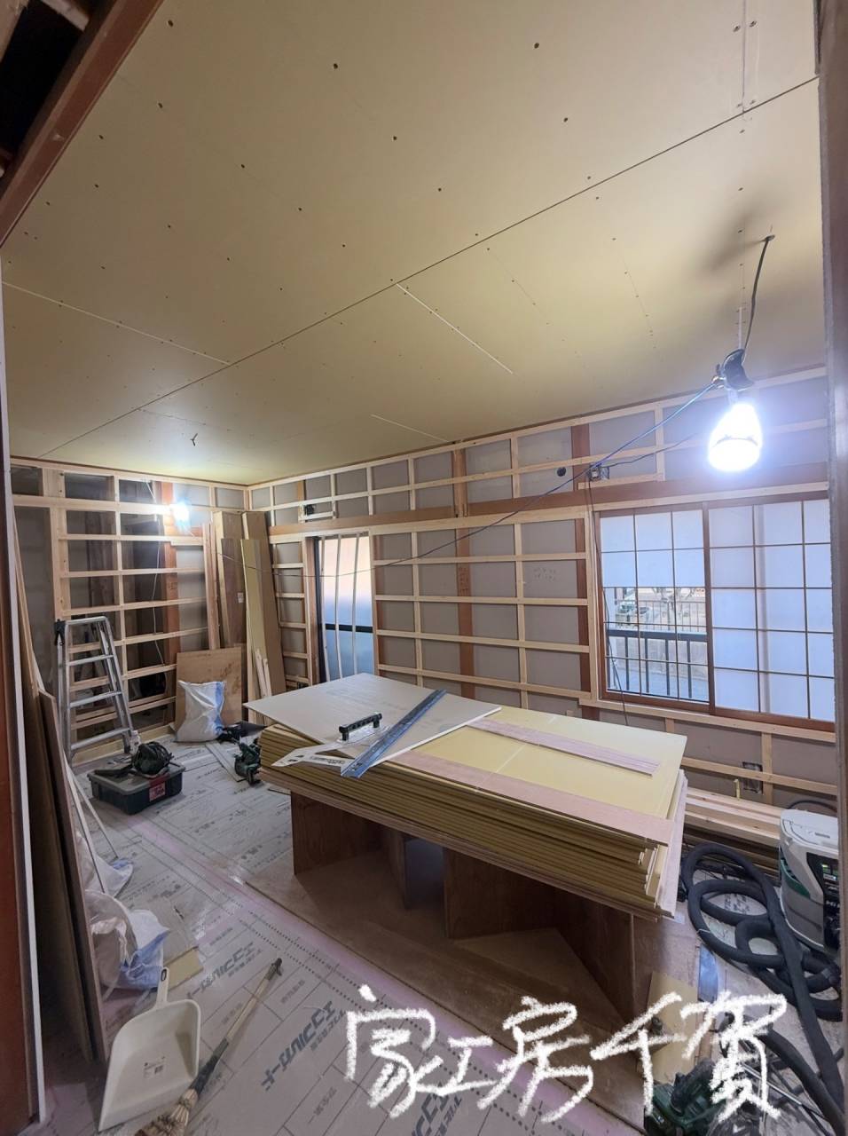 施工風景　和室〜洋間へ、筋交新設補強　改装リノベーション